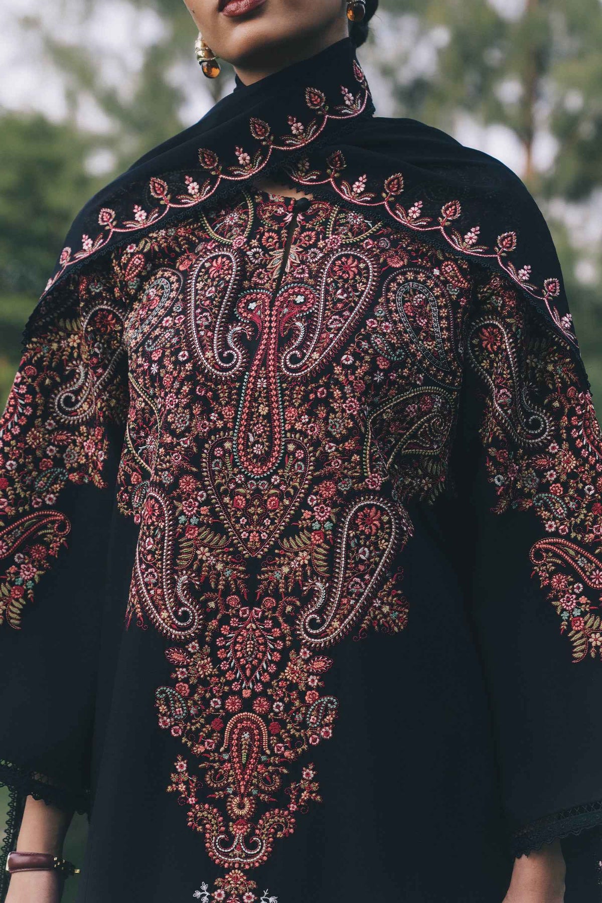Shabira Loom – 3-Piece Stitched Black Dhanak Suit | Women's Winter Pret