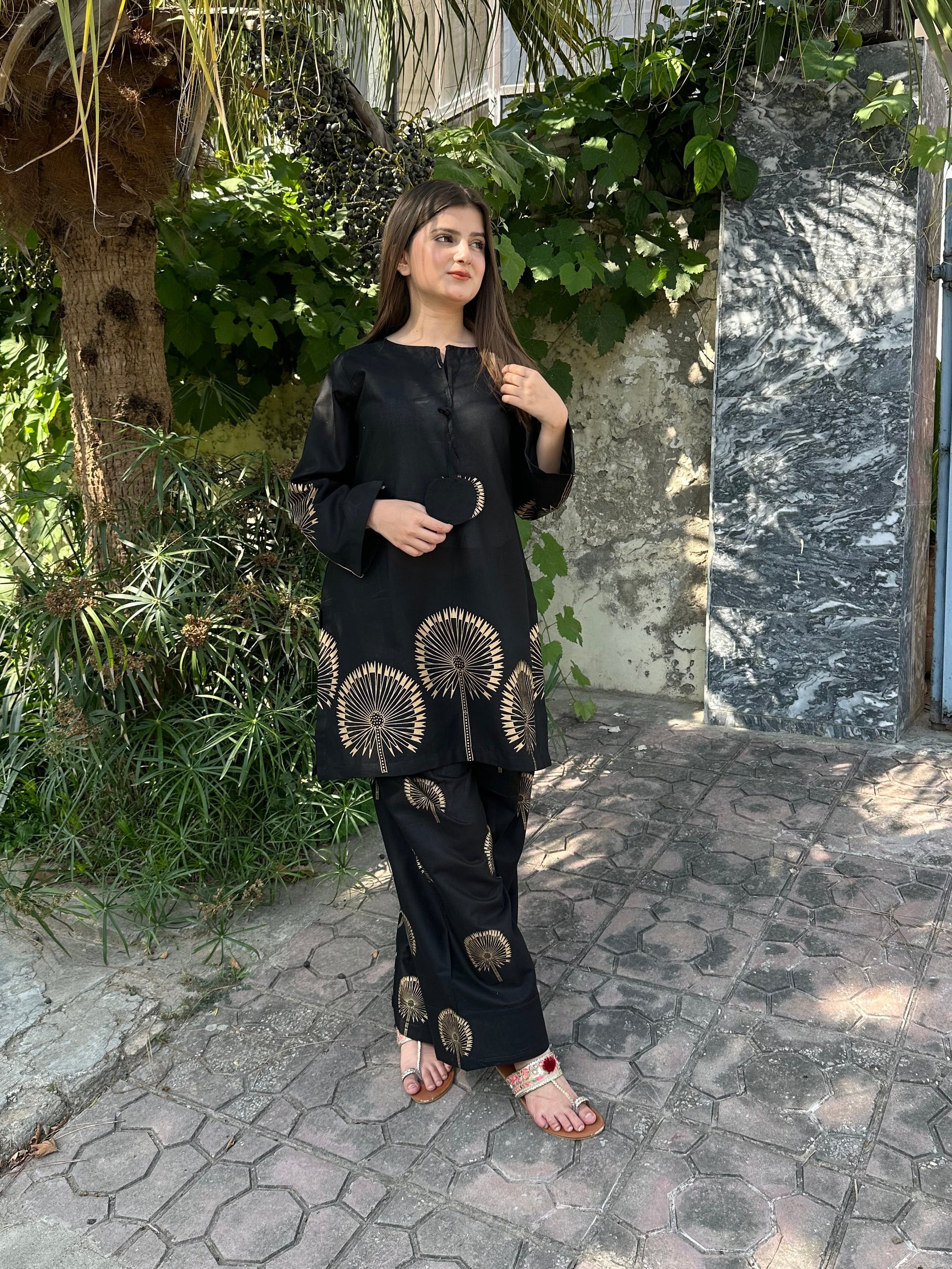 Reyna Screen Printed Lawn Suit Women BK Clothings Pakistan