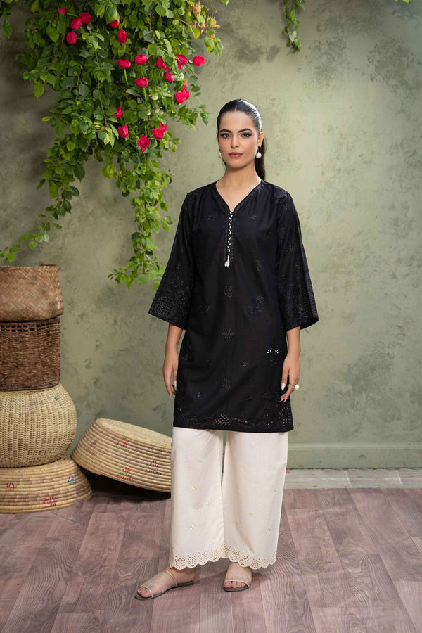Eclipse Black 2-Piece Winter Cotton Women's Suit - BK Clothings Pakistan
