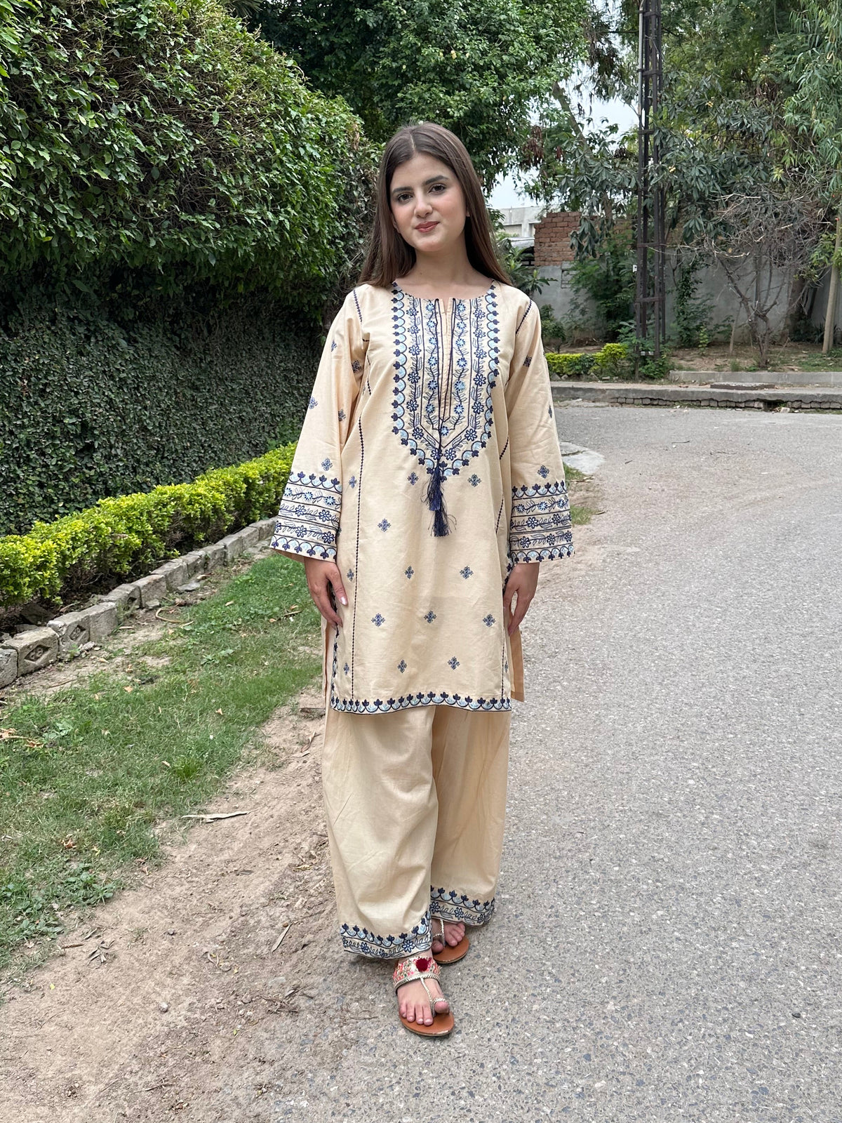 ZARYA Embroidered Lawn Suit Women BK Clothings