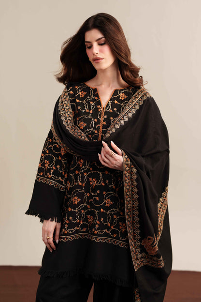 Midnight Noir – 3-Piece Black Dhanak Suit with Shawl | Winter Pret