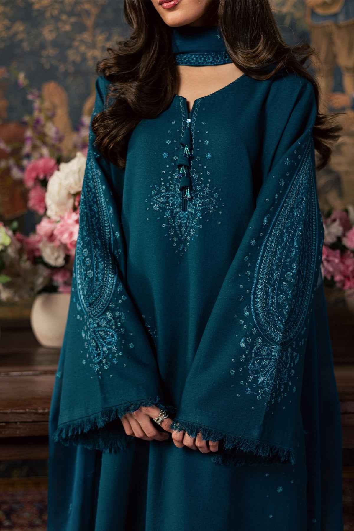 Zivra – 3 Piece Stitched Dhanak Suit with Chiffon Dupatta | Women's Winter Pret