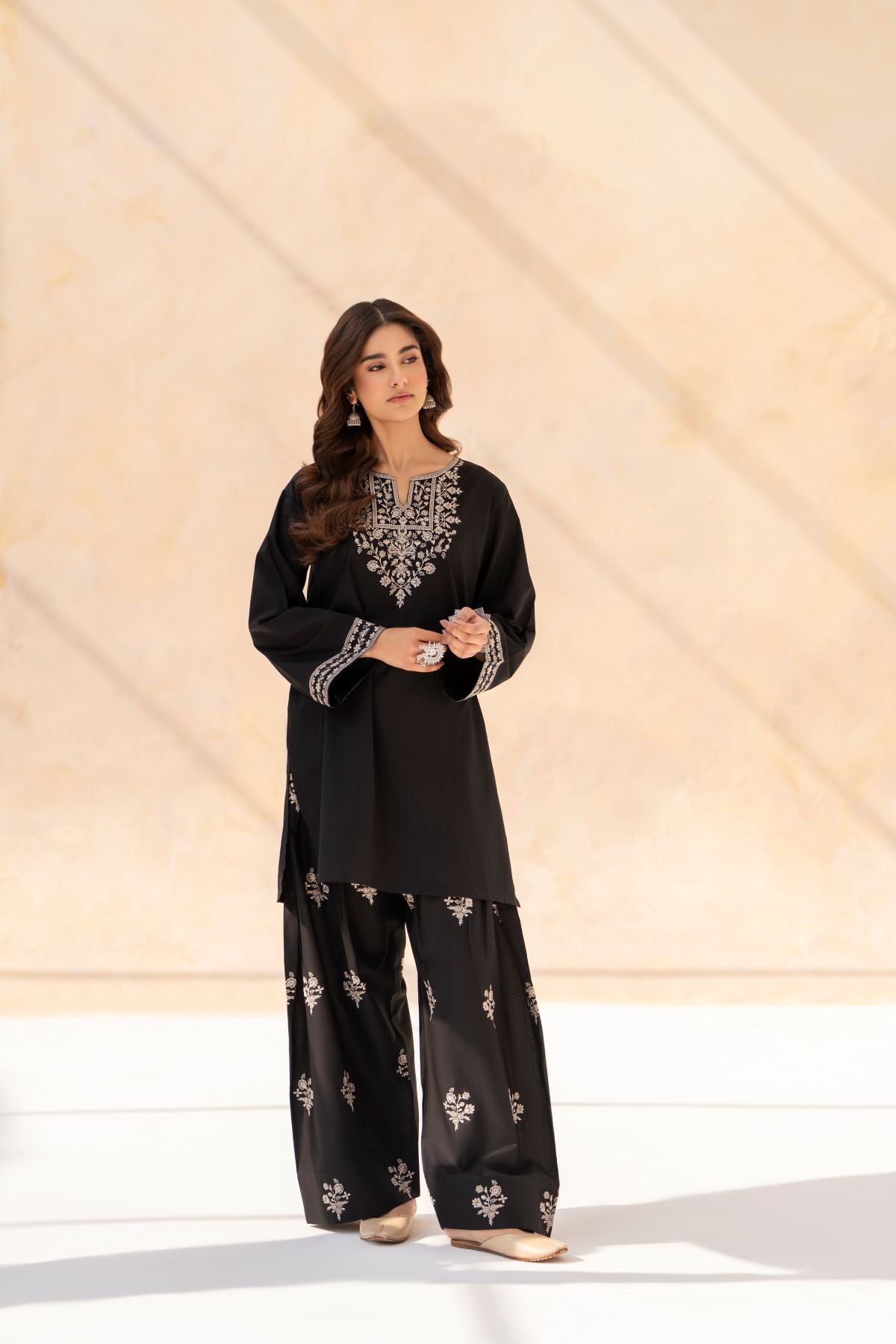 AYLIN 2PC Embroidered Lawn Suit