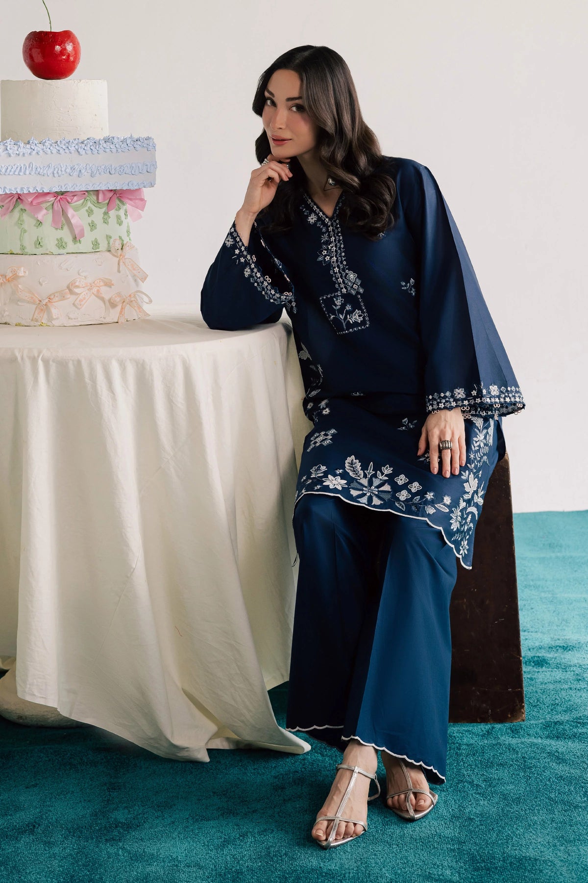 Navy Moon – 2 Piece