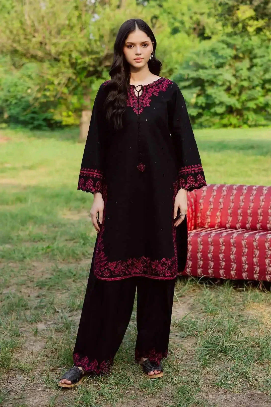 NOARA Zarnoir Black Embroidered 2-Piece Suit - BK Clothings Pakistan