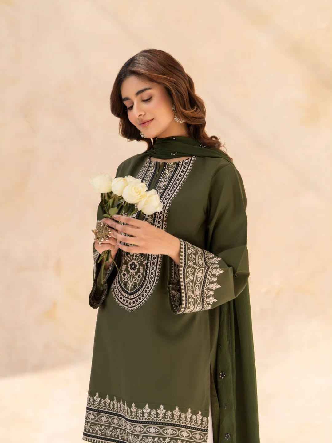 ROSHNI Lawn 2-Piece Suit BK Clothings Pakistan